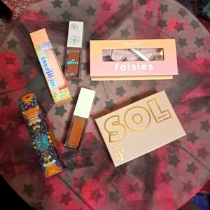 Colourpop Hips, Lips & Eyelash Tips